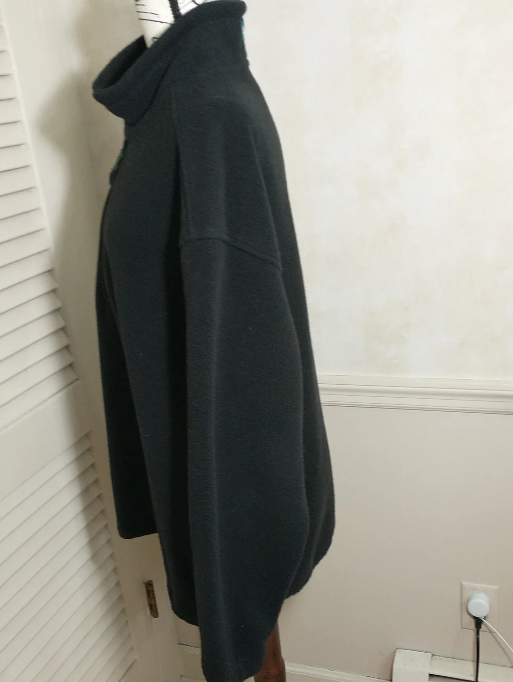 EBTEK Eddie Bauer, Men's Large, Fleece Quarter Zip Pullover, Toggle Waist, Black